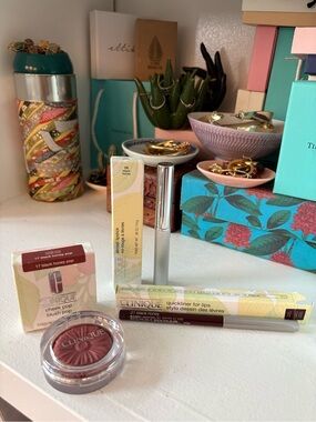Clinique Black Honey Lip & Blush Trio